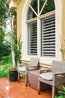 Elegant Villa Retreat Pool Garden Alfresco Lounge