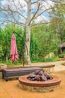 Elegant Villa Retreat Pool Garden Alfresco Lounge
