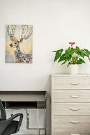 Relaxing Private Getaway With Bright Interiors