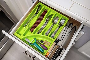 Spacious Family Retreat w Garden & Modern Comfort!