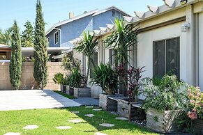 Spacious Family Retreat w Garden & Modern Comfort!