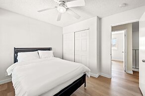 Spacious Family Retreat w Garden & Modern Comfort!