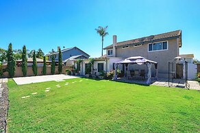 Spacious Family Retreat w Garden & Modern Comfort!