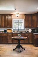 Spacious Retreat w Large Kitchen & Outdoor Patio