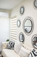 Stylish New Home Bright, Modern & Fully Stocked