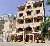 Central Hotel & Restaurant