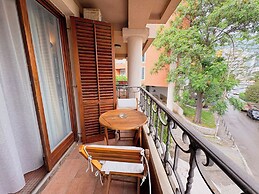 Central Hotel & Restaurant