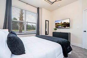 Family Friendly w Pool Near Disney at Serenity 1420