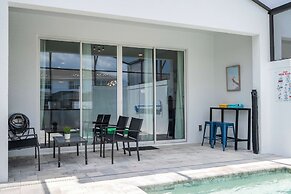 Family Friendly w Pool Near Disney at Serenity 1420