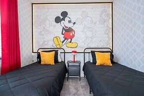 Family Friendly w Pool Near Disney at Serenity 1420