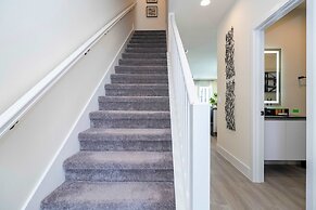 Family Friendly w Pool Near Disney at Serenity 1420