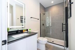 Family Friendly w Pool Near Disney at Serenity 1420