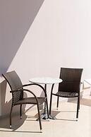 La Casa Rosa Seaside Getaway