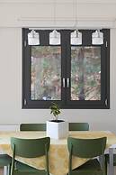 La Casa Rosa Seaside Getaway