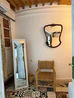 Riad la santa