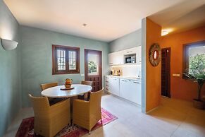 CASA TESS boutique hotel