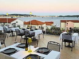 Villa Four Pearls