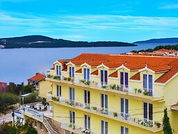Villa Four Pearls