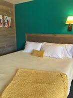 Historic Mora Inn and RV Park
