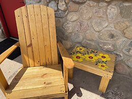 Historic Mora Inn and RV Park