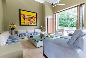 Yeguas Y64 by Wynwood House