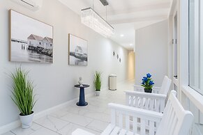 The Hamptons Paddington Home