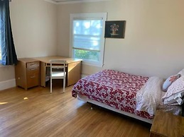 4BR 2Bath Stay near UC Berkeley