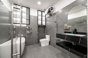 A Boi Apartment at District 3
