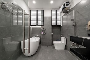 A Boi Apartment at District 3