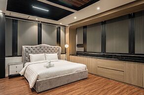 A Boi Apartment at District 3