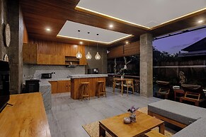 Badawa Ubud Villa