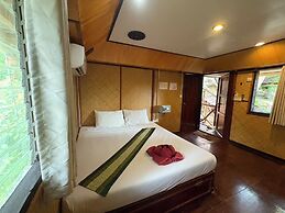 Phi Phi Ingphu Viewpoint Hotel
