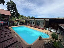 Phi Phi Ingphu Viewpoint Hotel