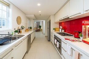 3BR Retro Escape ICC & Darling Harbour