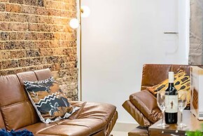 3BR Retro Escape ICC & Darling Harbour