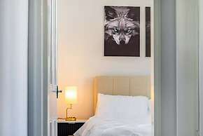 3BR Retro Escape ICC & Darling Harbour