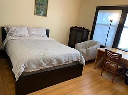 Cozy Private Rooms near UC Berkeley