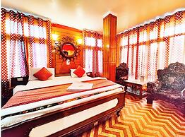 Hotel Near Boat House Mall Road Nainital