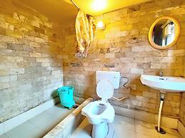 Hotel Near Boat House Mall Road Nainital