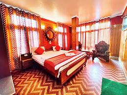 Hotel Near Boat House Mall Road Nainital