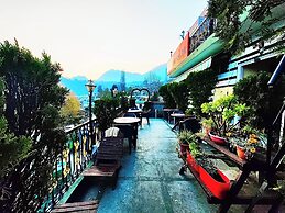 Hotel Near Boat House Mall Road Nainital
