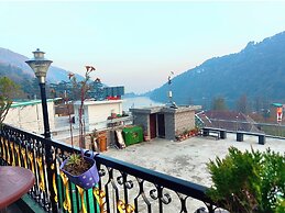 Hotel Near Boat House Mall Road Nainital