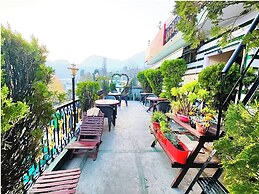 Hotel Near Boat House Mall Road Nainital
