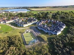 Family-friendly Retreat on the Opal Coast