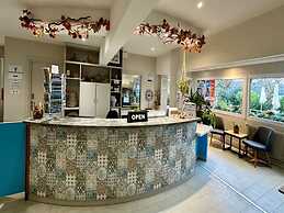Family-friendly Retreat on the Opal Coast