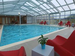 Family-friendly Retreat on the Opal Coast