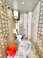 Hotel Near Naini Lake Nainital