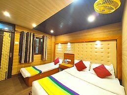 Hotel Near Naini Lake Nainital