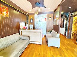 Hotel Near Naini Lake Nainital