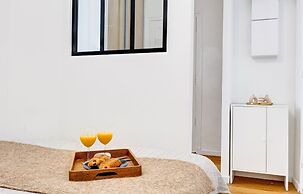 Elegant 1BR by Eiffel - Sleeps 4